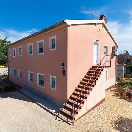 Apartmani Dujmovic Medulin Exterior foto